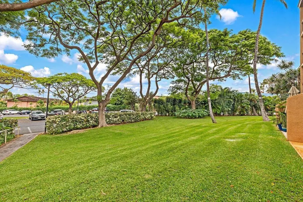 Maui Condo, 5 Minute Walk To The Beach, 3 Pools, Tennis Courts, Bbqs Kihei